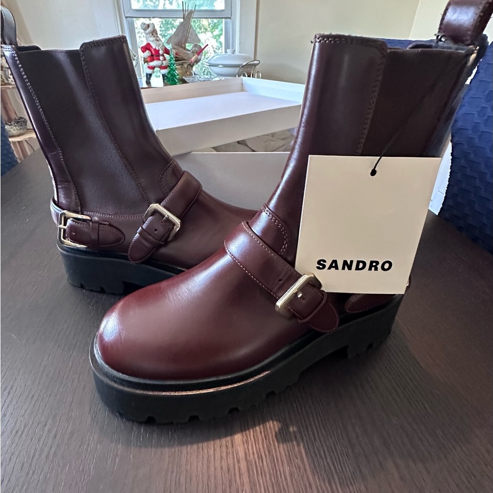 BNWT!!!!! Sandro Women’s Deep Red Leather Boots - Picture 3 of 5